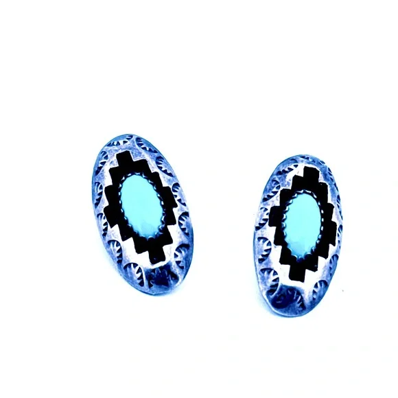 Vintage Handmade Native American Southwestern Sterling Turquoise Clip Earring 4g - Picture 2 of 8